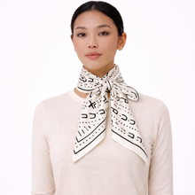 Charger l'image dans la galerie, Carré 90 RACHEL